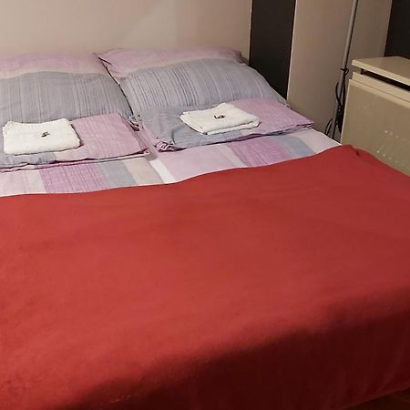 Tisza-Parti Napfeny Apartman 세게드 객실 사진