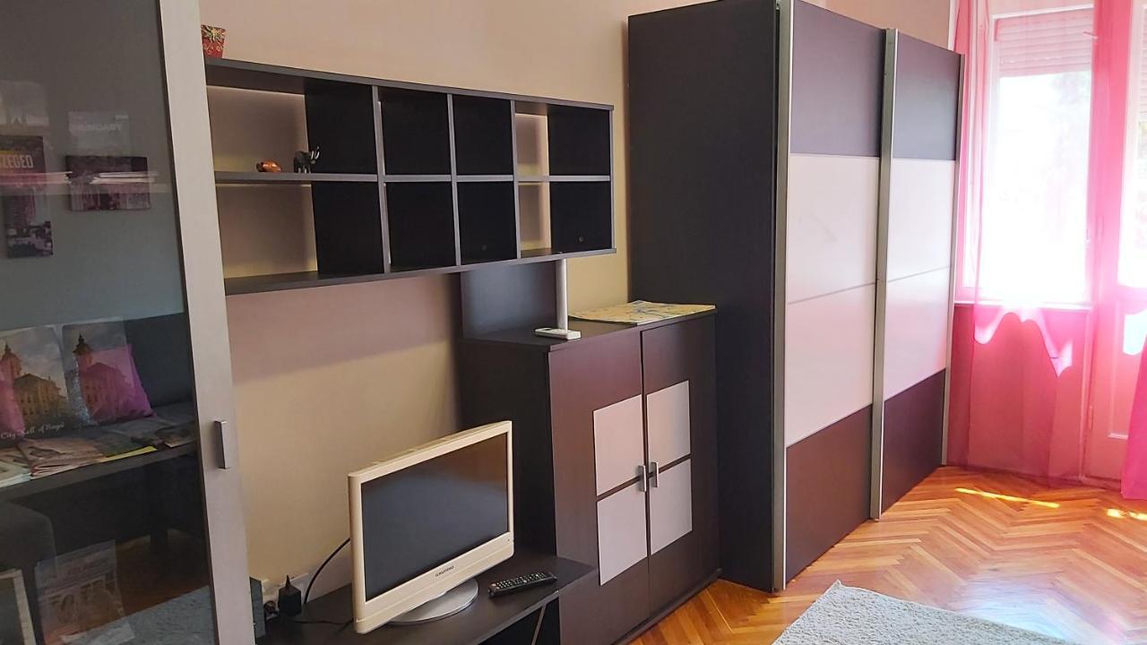 Tisza-Parti Napfeny Apartman 세게드 외부 사진